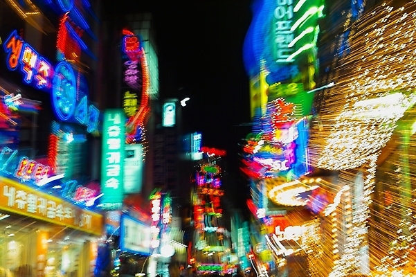 포토 JPG 야경 거리 간판 사람없음 야외 건물 빛 도시 밤거리 술집 도심 네온 장노출 라이트효과 맥주집 호프집 국내포토 건축물 촬영기법 야간 파일형식 효과 풍경_경치