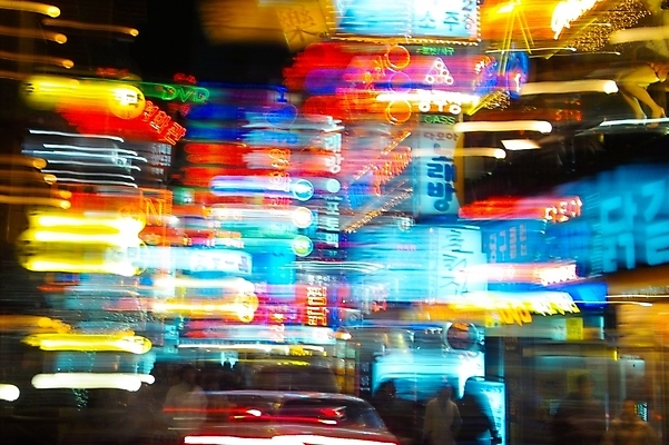 포토 JPG 야경 거리 간판 사람없음 야외 건물 빛 도시 밤거리 도심 네온 장노출 라이트효과 국내포토 건축물 촬영기법 야간 파일형식 효과 풍경_경치