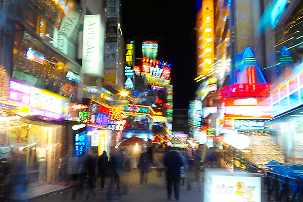 포토 JPG 야경 거리 간판 사람없음 야외 건물 빛 도시 밤거리 도심 네온 장노출 라이트효과 국내포토 건축물 촬영기법 야간 파일형식 효과 풍경_경치