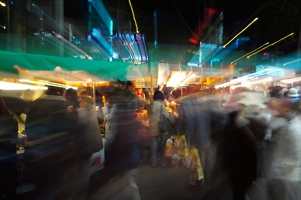 포토 JPG 사계절 계절 겨울 야경 자연 거리 사람 야외 빛 도시 밤거리 도심 장노출 라이트효과 포장마차 국내포토 촬영기법 식당 야간 생태계 파일형식 효과 풍경_경치