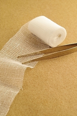 포토 JPG 의학 사람없음 치료 의료용품 오브젝트 붕대 핀셋 거즈 국내포토 의료기기 도구 파일형식