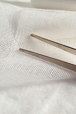 포토 JPG 의학 사람없음 치료 의료용품 오브젝트 붕대 핀셋 거즈 국내포토 의료기기 도구 파일형식