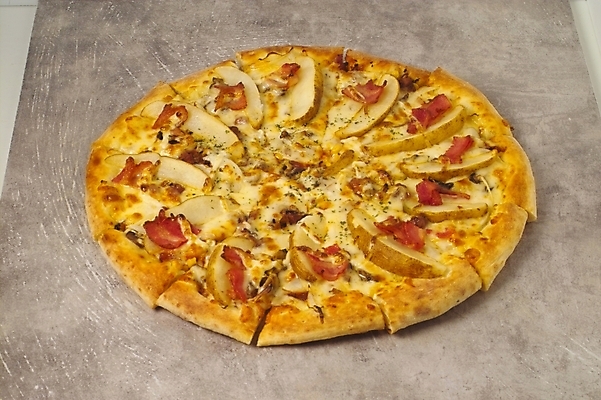 포토 JPG 음식 외국문화 피자 패스트푸드 서양음식 사람없음 감자튀김 이탈리아음식 이탈리아문화 토핑 씬피자 포테이토피자 국내포토 문화 감자 튀김 인스턴트 유럽문화 파일형식