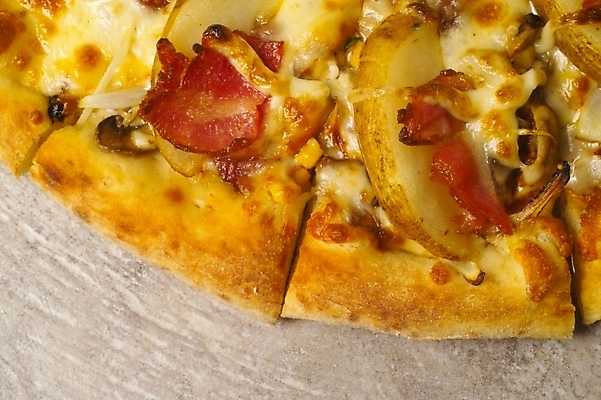 포토 JPG 음식 외국문화 피자 패스트푸드 서양음식 사람없음 감자튀김 이탈리아음식 이탈리아문화 토핑 씬피자 포테이토피자 국내포토 문화 감자 튀김 인스턴트 유럽문화 파일형식