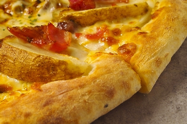 포토 JPG 음식 외국문화 피자 패스트푸드 서양음식 근접촬영 사람없음 감자튀김 이탈리아음식 이탈리아문화 토핑 씬피자 포테이토피자 국내포토 문화 뷰포인트 감자 튀김 인스턴트 유럽문화 파일형식