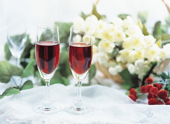 포토 JPG 식물 웰빙 꽃 음식 백그라운드 와인잔 주류 실내 사람없음 파티 와인 축제 생일 오브젝트 와인데이 국내포토 기념일 음료 술잔 데이이벤트 이벤트 내부 파일형식