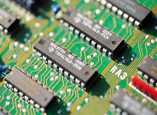 포토 JPG 산업 과학 공업 실내 근접촬영 사람없음 하이앵글 부속품 회로판 제조 하이테크 반도체 산업재료 전자 메인보드 전자부품 국내포토 뷰포인트 기술 내부 오브젝트 파일형식