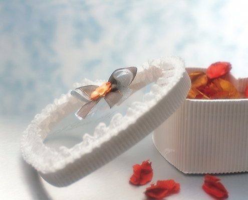 포토 JPG 꽃잎 음식 백그라운드 잎 화이트데이 디저트 발렌타인데이 선물 사랑 이벤트 사람없음 선물상자 하트 오브젝트 국내포토 모양 식물 꽃 감정 데이이벤트 상자 파일형식