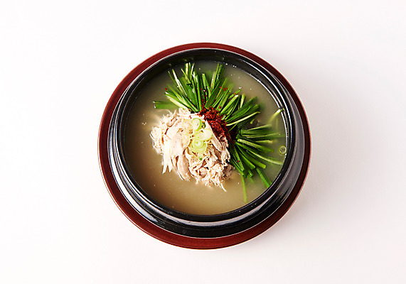 포토 JPG 스튜디오촬영 그릇 한식 음식 실내 사람없음 하이앵글 닭 뚝배기 초계탕 국내포토 식기 뷰포인트 조류 내부 탕 파일형식