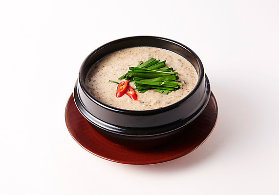 포토 JPG 스튜디오촬영 그릇 한식 음식 고추 실내 사람없음 장어 뚝배기 부추 장어탕 국내포토 식기 채소 어류 내부 탕 파일형식