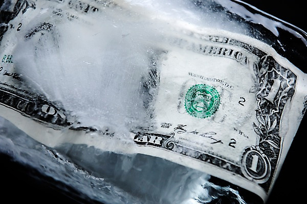 포토 JPG 사람없음 금융 달러 얼음 외화 경제불황 국내포토 자연요소 돈 경제 불황 파일형식