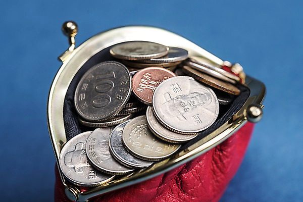 포토 JPG 사람없음 금융 동전 백원 동전지갑 십원 오십원 국내포토 돈 경제 지갑 파일형식