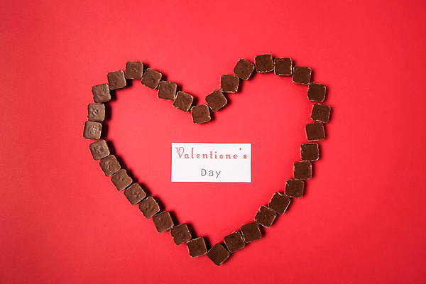 포토 JPG 백그라운드 프로포즈 발렌타인데이 이벤트 사람없음 빨간색 초콜릿 하트 데이 국내포토 모양 기념일 컬러 데이이벤트 디저트 파일형식