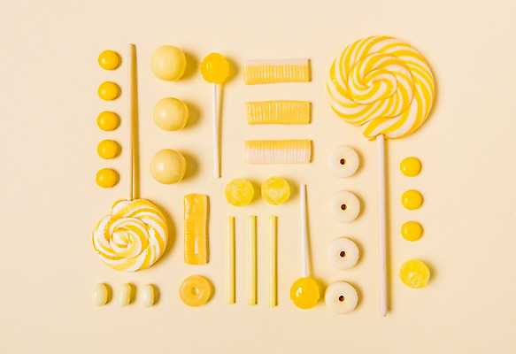 포토 JPG 컬러 백그라운드 화이트데이 발렌타인데이 막대사탕 사탕 이벤트 사람없음 노란색 초콜릿 달콤 데이 국내포토 기념일 데이이벤트 디저트 맛 파일형식