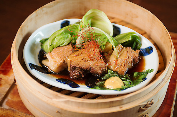 포토 JPG 접시 음식 실내 돼지고기 근접촬영 사람없음 배추 찜 대나무찜기 일본음식 국내포토 식기 뷰포인트 채소 육류 내부 찜기 파일형식