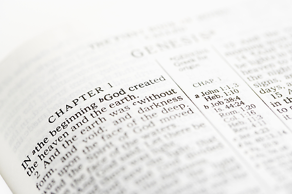 포토 JPG 해외이미지 기독교 종교 텍스트 실내 창조 사람없음 책 가로 단어 성경 닫기 증거 신앙심 처음 해외202004 해외포토 문자 종교용품 모션 내부 파일형식 이미지허브