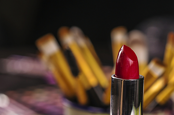 포토 JPG 해외이미지 모델 직업 장신구 그림자 사람없음 세트 컬러풀 유행 페인트 화장품 립스틱 붓 팔레트 어플리케이션 가루 속눈썹 만들기 아이섀도 해외202004 해외포토 컬러 모션 뷰티 눈썹 파일형식 이미지허브