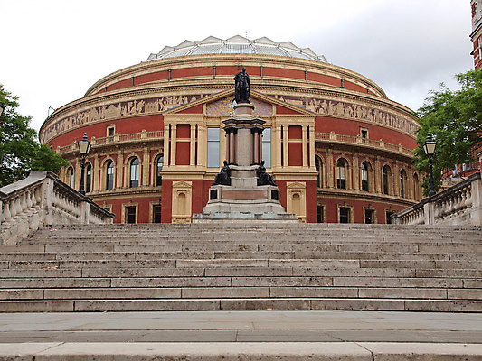 포토 JPG 해외이미지 유럽 음악 건축양식 영국 잉글랜드 사람없음 콘서트 방 수확 큼 극장 런던 복고 타운 객석 옛날 왕국 해외202004 해외포토 건축 나라 농업 문화예술 공연 도시 크기 파일형식 이미지허브