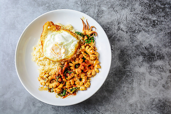 포토 JPG 해외이미지 전통 접시 아시아 음식 백그라운드 잎 채소 태국 고추 밥 새우 거리 건강 스파게티 육류 요리 동양인 사람없음 빨간색 초록색 식당 계란 식사 저녁식사 튀김 흰색 신선 뜨거움 맛 먹기 해산물 향신료 오징어 매움 후추 바질 점심식사 고립 스타일 해외202004 해외포토 식물 식기 나라 컬러 컨셉 식재료 모션 연체동물 파스타 갑각류 인종 상점 알 수중동물 향미료 파일형식 이미지허브