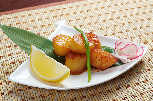 포토 JPG 해외이미지 접시 음식 조각 휴가 조개 연체동물 감자 건강 요리 사람없음 주방 일본 저녁식사 튀김 신선 뜨거움 양념 닫기 그릴 바비큐 굽기 해산물 준비 가리비 점심식사 해로움 해외202004 해외포토 식기 아시아 컨셉 채소 모션 주방용품 어패류 무척추동물 식사 구이 파일형식 이미지허브