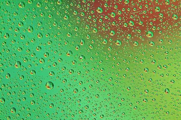 포토 JPG 해외이미지 백그라운드 패턴 창문 모션 유리 표면 날씨 사람없음 공중 물 파란색 빛 반사 수중 거품 습기 젖음 촉촉함 추위 물방울 신선 점 얼룩 원형 투명 액체 떨어짐 씻기 이슬 시원함 빗방울 구슬 상쾌 분무기 여의주 효과 해외202004 해외포토 자연요소 도형 감정 컬러 컨셉 무늬 재질 청결 비_날씨 파일형식 이미지허브