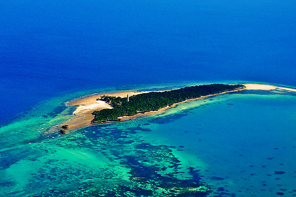 포토 JPG 해외이미지 건축물 바다 섬 여행 공장 교통시설 아프리카 자연 안테나 풍경 사람없음 건물 물 파란색 관광지 하이앵글 농장 도시 숲 암초 타운 스카이라인 랜드마크 열대기후 조감도 탄자니아 해외202004 해외포토 자연요소 건축 나라 뷰포인트 컬러 교통 농업 통신 공업 시설 생태계 파일형식 이미지허브