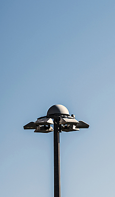 포토 JPG 해외이미지 디자인 건축양식 하늘 사람없음 빛 에너지 램프 도시 봉 해외202004 해외포토 건축 조명 파일형식 이미지허브