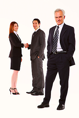 포토 JPG 해외이미지 백인 직업 응시 구두 40대 50대 비즈니스 청소년 넥타이 악수 갈색머리 실내 관리 서기 미소 정장 성인 세명 30대 치마 재킷 만남 업무 비즈니스맨 비즈니스우먼 흰배경 약속 해외202004 해외포토 서양인 헤어스타일 시선 잡화 옷 여자 남자 중년 백그라운드 신발 컨셉 모션 하의 표정 사람 손짓 내부 장년 외투 흰색 작업 직장인 파일형식 이미지허브