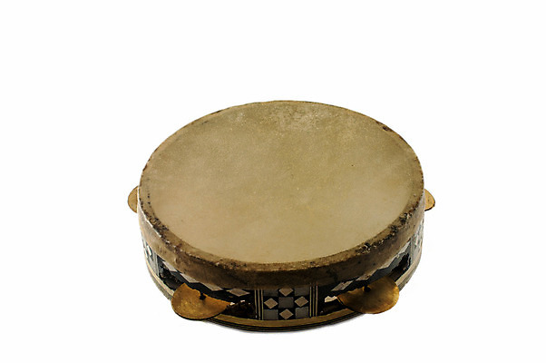 포토 JPG 해외이미지 음악 백그라운드 패턴 휴가 타악기 이집트 미술 여러명 사람없음 목재 소리 공연 흰색 기구 도구 축하 가장자리 닫기 가죽 피부 오브젝트 싱글 드럼 고립 뮤지컬 아랍어 옛날 오리지널 해외202004 해외포토 나무 악기 컬러 다수 컨셉 무늬 재료 모션 아프리카 문화예술 사람 이벤트 신체부위 둘레 파일형식 이미지허브