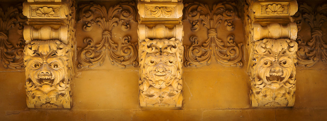 포토 JPG 해외이미지 전통 디자인 유럽 조각 백그라운드 건축양식 주택 미술 사람없음 조각상 숫자 금속 이탈리아 궁전 수확 골동품 발코니 도시 역사 재산 고급 땅 질감 복고 고딕 그런지 바로크 석회암 솜씨 옛날 해외202004 해외포토 문자 건축 나라 컨셉 고건축 농업 재질 문화예술 건물 금융 조형물 암석 파일형식 이미지허브