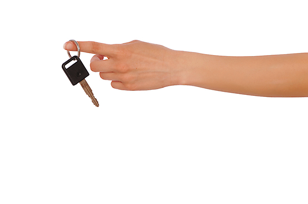 포토 JPG 해외이미지 1 손 여자 백그라운드 컨셉 비즈니스 손가락 자동차 성공 열쇠 주택 사람 사람없음 빛 판매 세일 믿음 금속 펼침 반지 잡기 재산 구매 은색 중개인 고객 계약 오브젝트 시작 주기 보안 투자 보여주기 대여 대출 진짜 철강 해외202004 해외포토 직업 감정 육상교통 컬러 장신구 모션 재질 안전 건물 신체부위 금융 쇼핑 파일형식 이미지허브