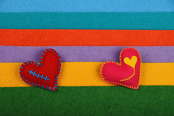 포토 JPG 해외이미지 모양 분홍색 2 오렌지 오리 창조 선물 사랑 미술 취미 사람없음 빨간색 초록색 파란색 컬러풀 장난감 노란색 보라색 줄무늬 마음 직물 실 수공예 양모 펠트 핸드메이드 해외202004 해외포토 감정 컬러 무늬 과일 조류 문화예술 공예 파일형식 천_직물 이미지허브