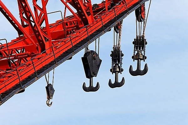 포토 JPG 해외이미지 주간 하늘 사람없음 야외 중장비 조선소 기중기 갈고리 해외202004 해외포토 자연요소 산업 산업장비 파일형식 이미지허브