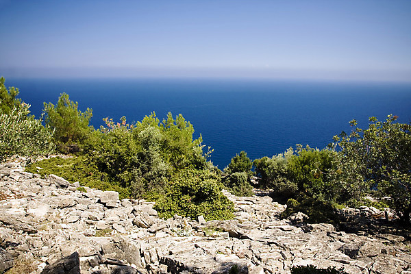 포토 JPG 해외이미지 바다 섬 여행 백그라운드 자연 하늘 풍경 사람없음 야외 초록색 물 여름 파란색 컬러풀 햇빛 맑음 바위 흰색 만 뜨거움 휴양지 내추럴 수평선 해외202004 해외포토 자연요소 계절 컬러 날씨 태양 장소 돌_바위 생태계 파일형식 이미지허브