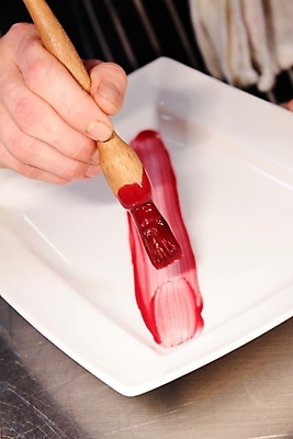 포토 JPG 해외이미지 접시 음식 포즈 요리 사람없음 장식 주방 요리사 식사 튀김 기구 붓 레인지 오븐 준비 상업 해외202004 해외포토 직업 식기 가전제품 파일형식 이미지허브