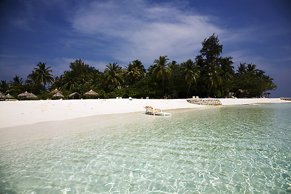 포토 JPG 해외이미지 나무 모래 바다 섬 의자 하늘 휴가 휴식 주택 따뜻함 손바닥 사람없음 파란색 수건 평화 기댐 침대 뜨거움 오두막 코코넛 파라다이스 해외202004 해외포토 식물 손 컬러 가구 컨셉 과일 모션 건물 위생용품 파일형식 이미지허브