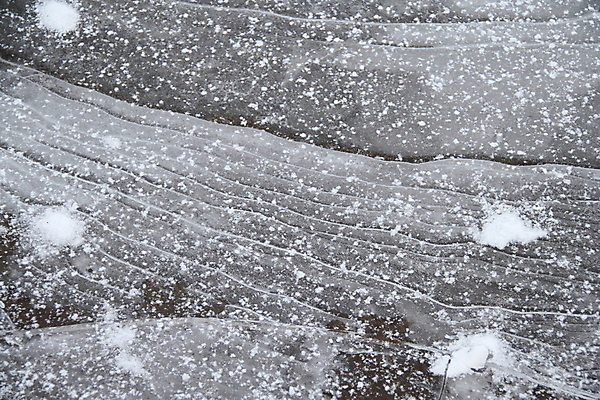 포토 JPG 해외이미지 계절 백그라운드 겨울 자연 날씨 추상 사람없음 야외 얼음 어둠 회색 추위 흰색 균열 질감 빙하 서리 결정체 내추럴 해외202004 해외포토 자연요소 컬러 무늬 모션 생태계 파일형식 이미지허브