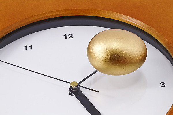 포토 JPG 해외이미지 성공 사람없음 계란 저축 도전 성장 시간 황금 계획 은퇴 투자 해외202004 해외포토 컨셉 비즈니스 금융 알 파일형식 이미지허브