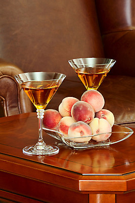 포토 JPG 해외이미지 전통 음료 음식 가구 백그라운드 비즈니스 유리 아침 휴식 콩 주택 사람없음 내부 목재 갈색 식당 와인 침묵 카페 방 맛 아침식사 가죽 아로마 복숭아 안락의자 카페인 스타일 해외202004 해외포토 주간 나무 컬러 생활용품 컨셉 의자 과일 재료 재질 곡류 주류 건물 상점 식사 소리 파일형식 이미지허브