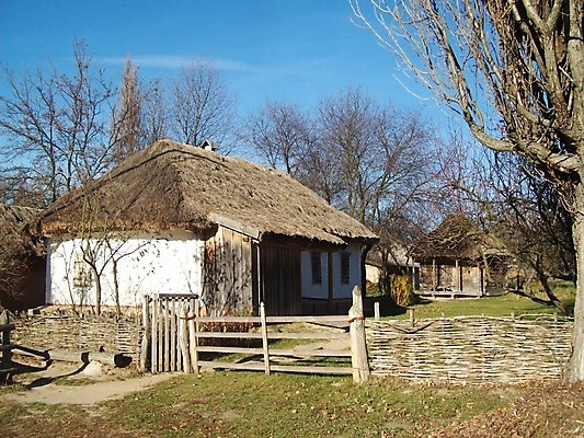 포토 JPG 해외이미지 백그라운드 겨울 건축양식 창문 자연 하늘 주택 풍경 사람없음 건물 목재 초록색 교회 문 마을 수확 박물관 옛날 특별함 해외202004 해외포토 나무 건축물 계절 건축 컬러 컨셉 농업 재료 종교건축 생태계 파일형식 이미지허브