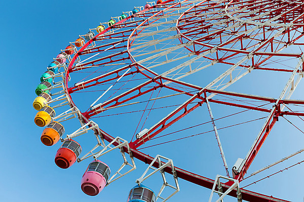 포토 JPG 해외이미지 주간 하늘 사람없음 야외 놀이공원 대관람차 해외202004 해외포토 자연요소 테마파크 놀이기구 파일형식 이미지허브