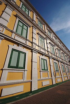 포토 JPG 해외이미지 전통 아시아 도로 여행 백그라운드 건축양식 창문 태국 하늘 주택 동양인 사람없음 장식 컬러풀 노란색 여행객 탑 수확 도시 역사 고급 복고 방콕 고고학 해외202004 해외포토 건축물 교육 건축 나라 길 컬러 컨셉 농업 교통시설 사람 인종 건물 파일형식 이미지허브