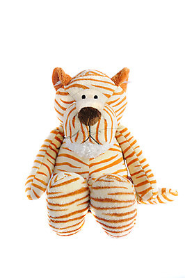 포토 JPG 해외이미지 동물 어린이 백그라운드 놀이 털 사랑 사람없음 반려동물 장난감 고양이 줄무늬 게임 흰색 입 호랑이 닫기 달콤 강아지 작음 언덕 만족 코 꼬리 사냥 귀 부드러움 솜털 주둥이 가벼움 고립 총구 해외202004 해외포토 감정 컬러 무늬 포유류 모션 사람 신체부위 감각 개 무게 맛 크기 파일형식 이미지허브