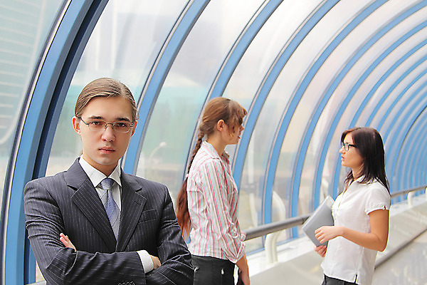 포토 JPG 해외이미지 백인 직업 1 응시 남자 행복 얼굴 백그라운드 비즈니스 성공 노동자 미소 웃음 사람 정장 성인 두명 금융 사무실 흰색 비즈니스맨 자신감 대표 동료 컨설턴트 경영자 경영 고립 유일 표현성 치프 해외202004 해외포토 서양인 시선 옷 감정 컬러 컨셉 관계 표정 신체부위 경제 직장인 전문직 상담 리더 파일형식 이미지허브