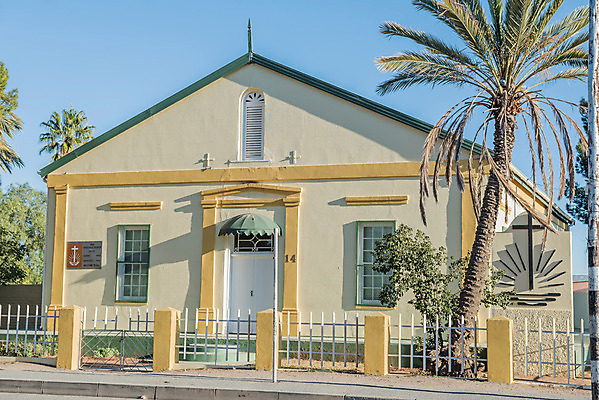 포토 JPG 해외이미지 시계 겨울 아프리카 아침 사람없음 햇빛 교회 맑음 성경 그늘 속도 첨탑 종탑 남아프리카 해외202004 해외포토 주간 계절 나라 종교용품 날씨 태양 탑 파일형식 이미지허브
