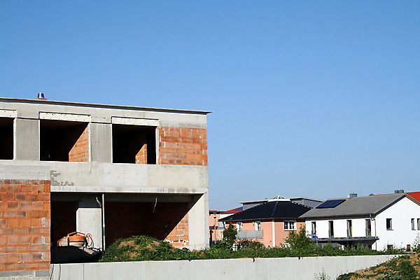포토 JPG 해외이미지 라이프스타일 디자인 외관 여행 건축양식 창문 가족 자연 하늘 호텔 휴가 새로움 주택 풍경 사람없음 야외 건물 초록색 물 여름 정원 맑음 꿈 흰색 재산 고급 당구 빌라 맨션 휴양지 투자 진짜 파라다이스 해외202004 해외포토 자연요소 건축물 계절 건축 컬러 컨셉 비즈니스 관계 숙소 날씨 생활 금융 구기 장소 생태계 파일형식 이미지허브