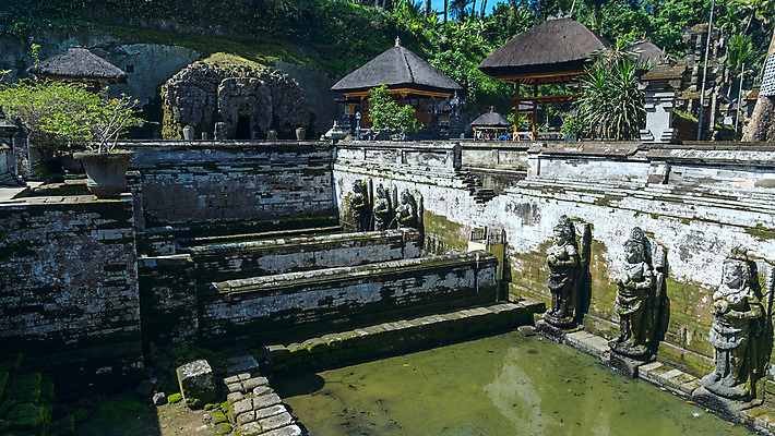 포토 JPG 해외이미지 아시아 종교 문화 조각 섬 여행 불교 사람 풍경 사람없음 가로 초록색 물 조각상 바위 연못 사찰 입 구멍 영혼 역사 동굴 원주민 신비 당구 발리 인도네시아 장면 신성 옛날 힌두교 해외202004 해외포토 자연요소 나라 컬러 컨셉 종교건축 신체부위 조형물 구기 돌_바위 아프리카인 파일형식 이미지허브