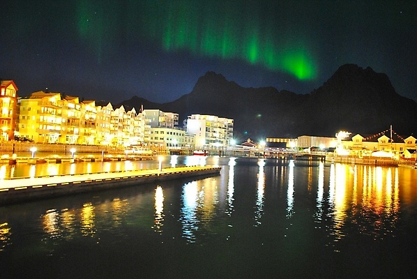 포토 JPG 해외이미지 전등 노르웨이 사람없음 빛 오로라 해외202004 해외포토 유럽 자연현상 조명 파일형식 이미지허브