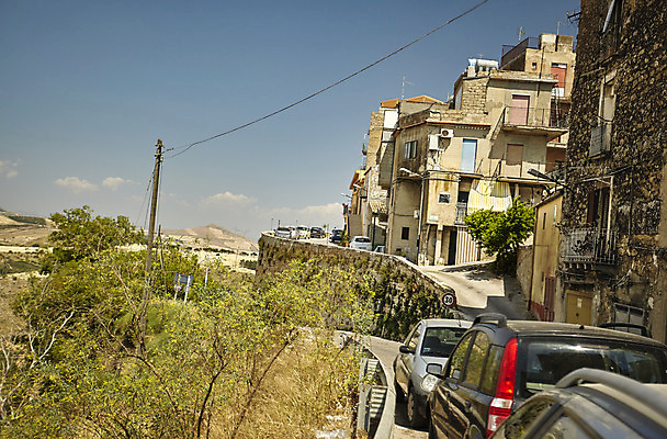 포토 JPG 해외이미지 디자인 외관 유럽 음식 여행 건축양식 거리 아파트 주택 미술 풍경 사람없음 야외 건물 장식 빛 도시풍경 정원 이탈리아 골동품 발코니 도시 보행자 역사 플랫 지중해 좁은 장면 지역 타운 리빙 해외202004 해외포토 건축물 건축 나라 바다 문화예술 파일형식 이미지허브