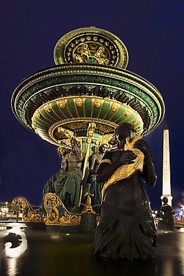 포토 JPG 해외이미지 건축양식 풍경 사람없음 야외 빛 조각상 프랑스 야간 파리_프랑스 분수_분수대 해외202004 해외포토 자연요소 건축 유럽 조형물 분수대 파일형식 이미지허브